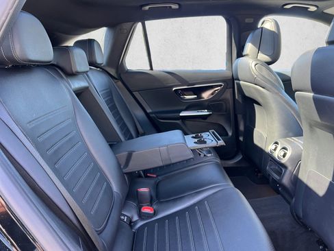 Certified 2026 Mercedes-Benz GLC 300 4MATIC image 25