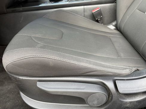 Used 2021 Hyundai Elantra SEL image 13