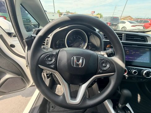 Used 2019 Honda Fit EX image 12