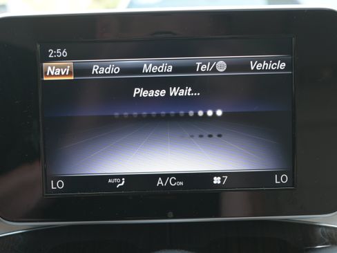 Used 2019 Mercedes-Benz GLC 300 image 16