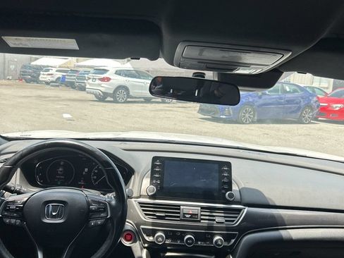 Used 2021 Honda Accord Sport image 14