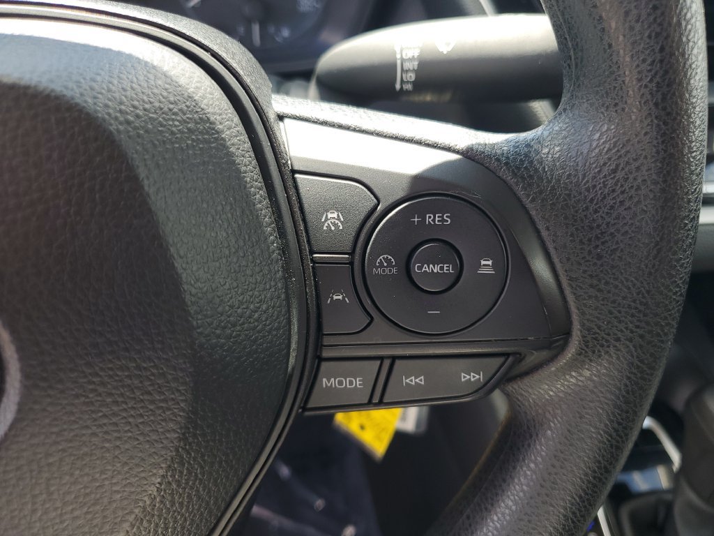 Used 2024 Toyota Corolla LE FWD image 13