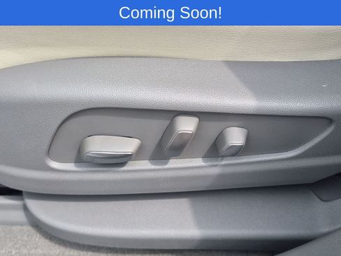 Used 2023 Cadillac XT5 Premium Luxury AWD/4WD image 17