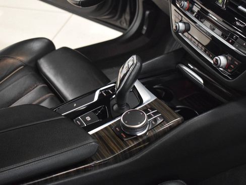 Used 2018 BMW 540i RWD image 51