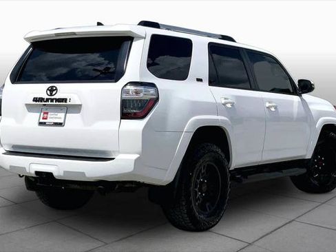Certified 2022 Toyota 4Runner SR5 Premium w/ Moonroof Package RWD image 13