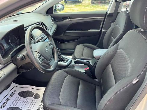 Used 2017 Hyundai Elantra Value Edition w/ Cargo Package FWD image 16