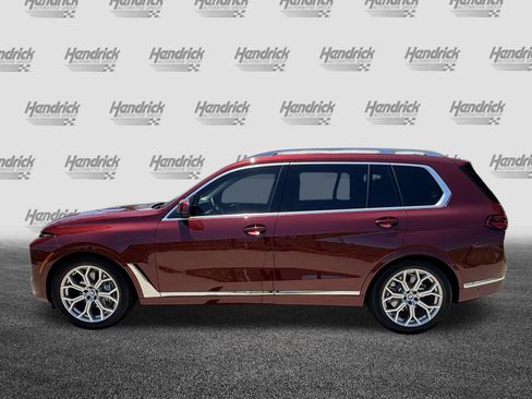 Used 2025 BMW X7 xDrive40i w/ Premium Package AWD/4WD image 7