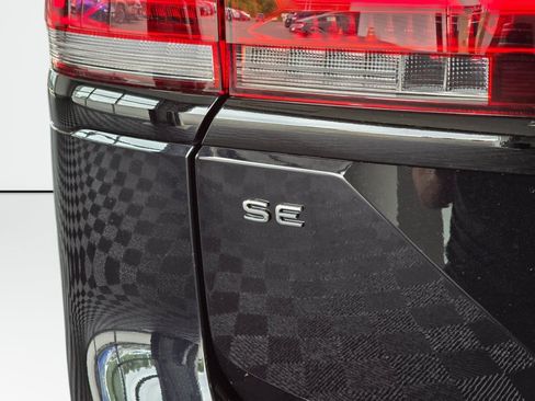 New 2026 Volkswagen Atlas Peak Edition AWD/4WD image 14