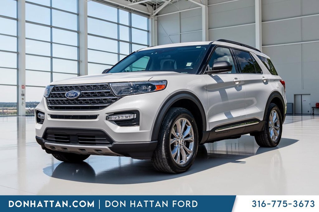 Used 2023 Ford Explorer XLT w/ Equipment Group 202A AWD/4WD image 1