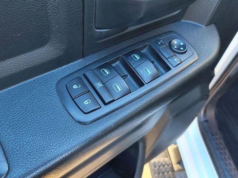 Used 2018 RAM 3500 Tradesman w/ Popular Equipment Group image 15