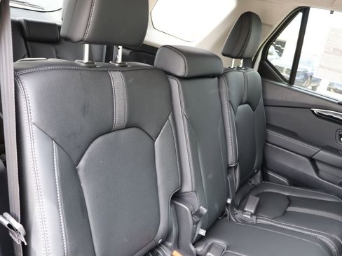 New 2026 Honda Pilot EX-L image 12