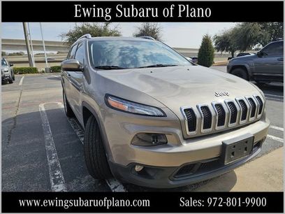 Used 2016 Jeep Cherokee Latitude w/ Comfort/Convenience Group