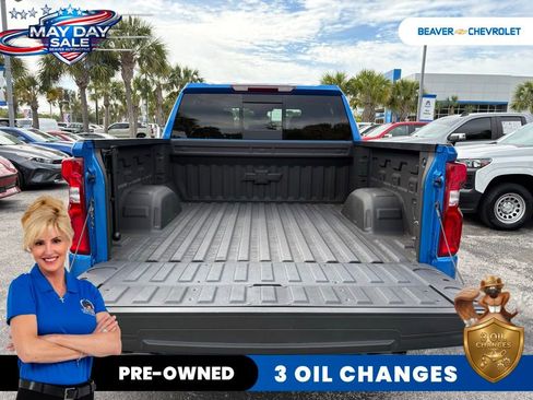Used 2025 Chevrolet Silverado 1500 RST AWD/4WD image 11