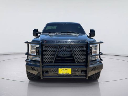 Used 2022 Ford F250 Lariat AWD/4WD image 8