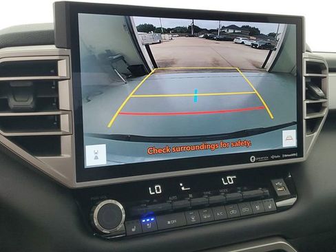 Used 2023 Toyota Tundra Limited w/ Power Package AWD/4WD image 29