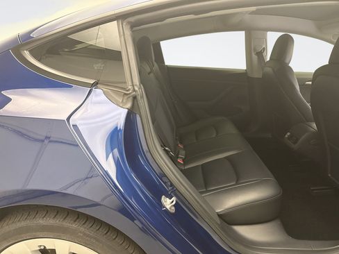 Used 2021 Tesla Model 3 Standard Range Plus image 20