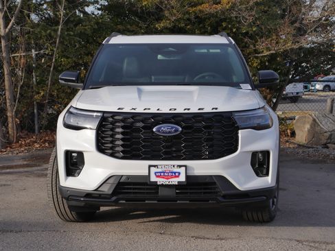 New 2026 Ford Explorer ST-Line w/ ST-Line Street Pack image 38