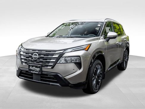 Used 2024 Nissan Rogue Platinum w/ Platinum Premium Package AWD/4WD image 13