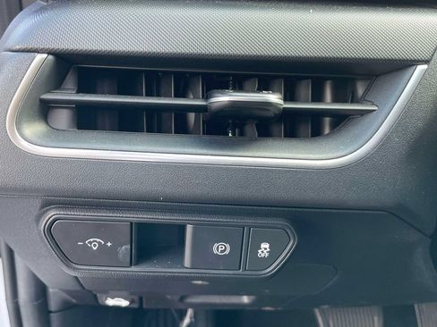 Used 2025 Kia K4 FWD image 16