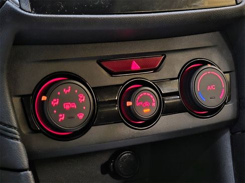 Used 2018 Subaru Impreza 2.0i Premium w/ Eyesight & BSD & Rcta image 27