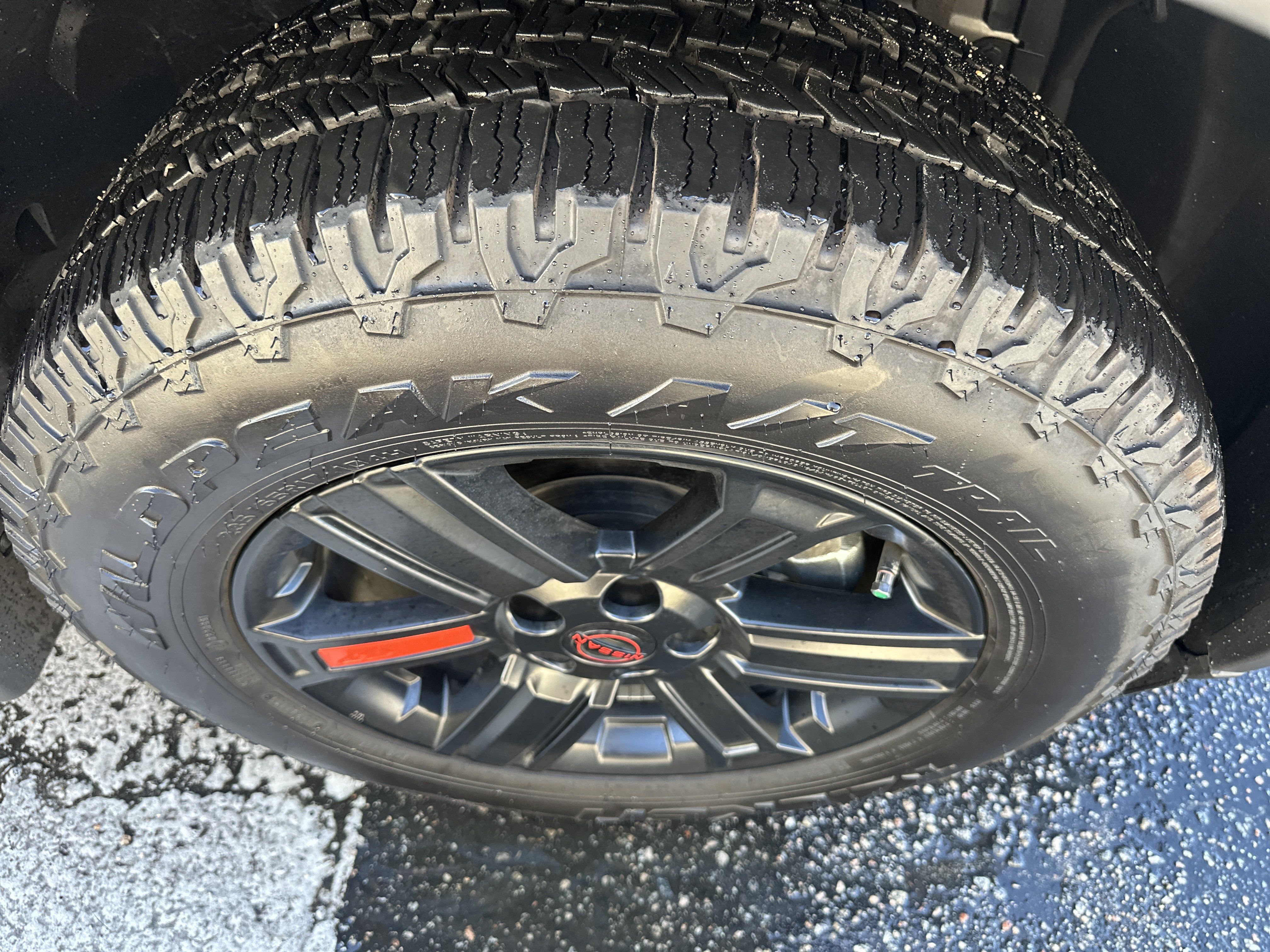 Used 2026 Nissan Rogue SV AWD/4WD image 6