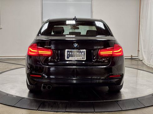 Used 2018 BMW 330i xDrive Sedan w/ Convenience Package AWD/4WD image 8