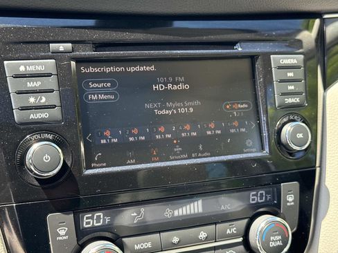 Used 2019 Nissan Rogue Sport SL w/ Premium Package AWD/4WD image 4