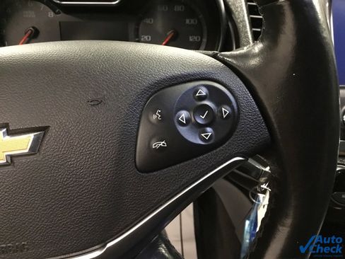 Used 2016 Chevrolet Impala LT w/ Convenience Package image 46