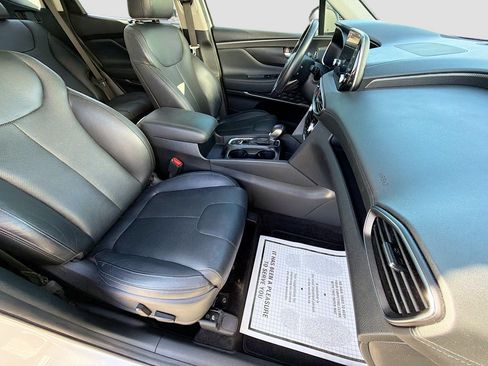 Used 2019 Hyundai Santa Fe Limited FWD image 14