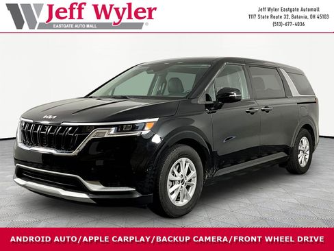 Certified 2022 Kia Carnival LX FWD image 1