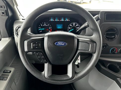 Used 2023 Ford E-450 and Econoline 450 Super Duty w/ Motorhome Prep Package image 30
