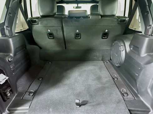 Used 2023 Jeep Wrangler Sahara w/ Cold Weather Group image 28