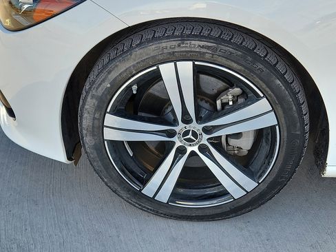 Used 2022 Mercedes-Benz C 300 Sedan image 7