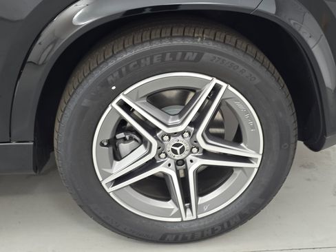 New 2026 Mercedes-Benz GLE 450 4MATIC image 33