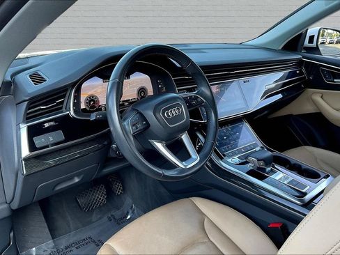 Used 2019 Audi Q8 Premium Plus w/ Premium Plus AWD/4WD image 6
