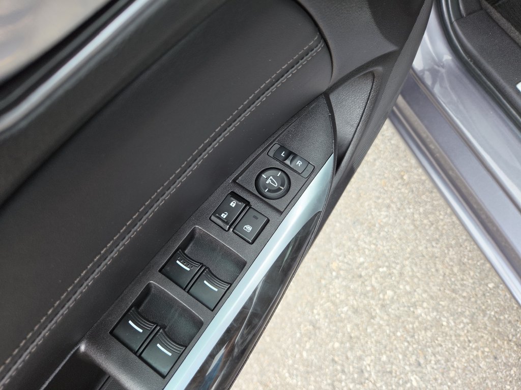 Used 2020 Acura TLX w/ Technology Package FWD image 19