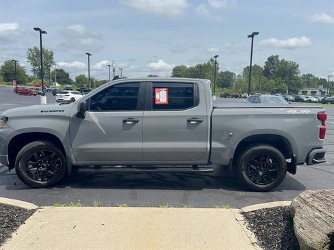 Used 2024 Chevrolet Silverado 1500 Custom w/ LPO, Dark Essentials Package AWD/4WD image 4