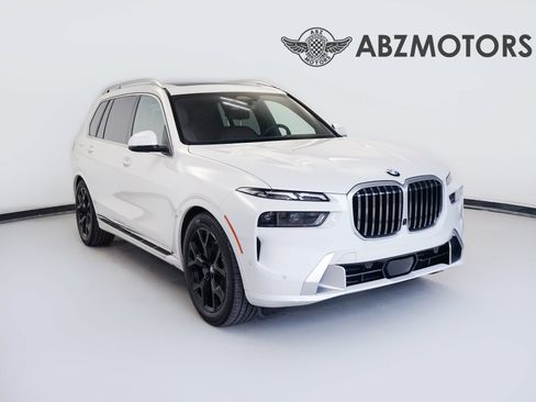 Used 2026 BMW X7 xDrive40i AWD/4WD image 1