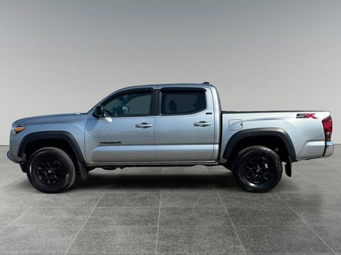 Certified 2023 Toyota Tacoma SR5 w/ SX Package image 2