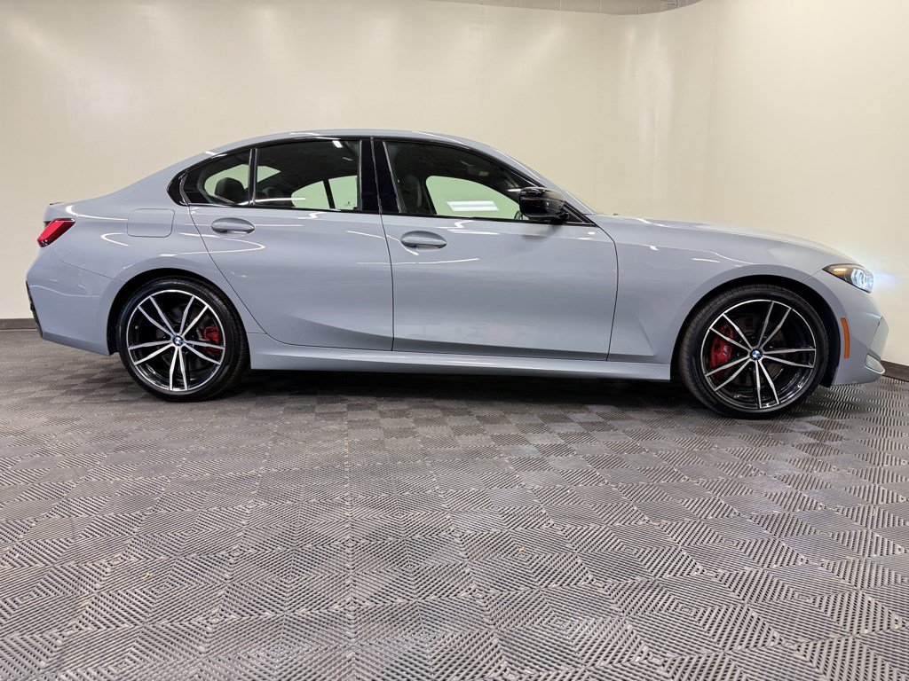 Used 2023 BMW 330i xDrive Sedan w/ M Sport Package AWD/4WD image 13
