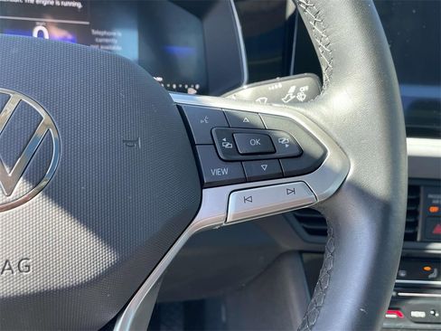 Used 2025 Volkswagen Jetta SE image 22