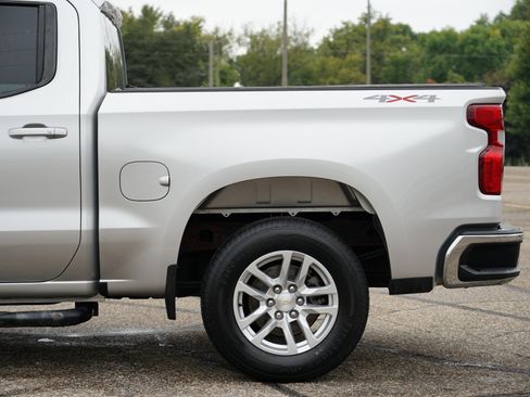 Used 2019 Chevrolet Silverado 1500 LT w/ All-Star Edition image 35