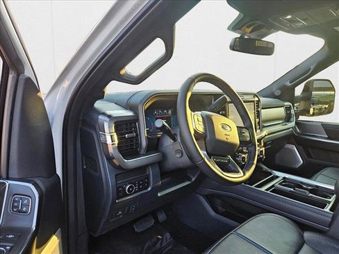 New 2026 Ford F250 Platinum w/ Tremor Off-Road Package image 3