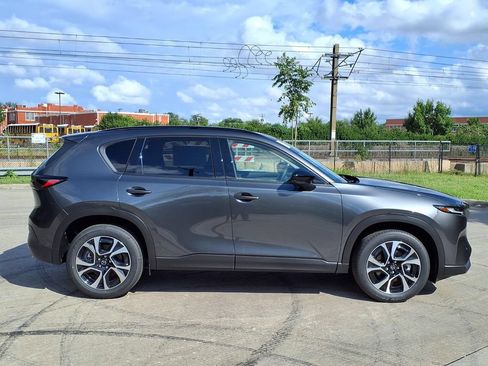 Used 2026 MAZDA CX-5 Preferred AWD/4WD image 2
