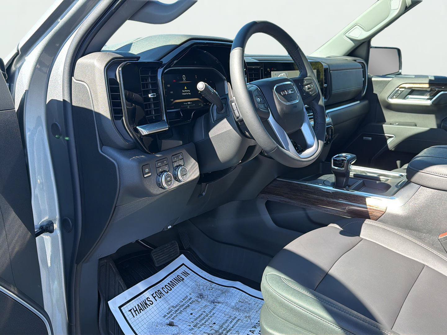 Used 2026 GMC Sierra 1500 Elevation w/ Elevation Premium Package AWD/4WD image 14