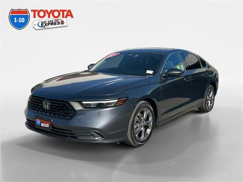 Used 2023 Honda Accord EX image 1