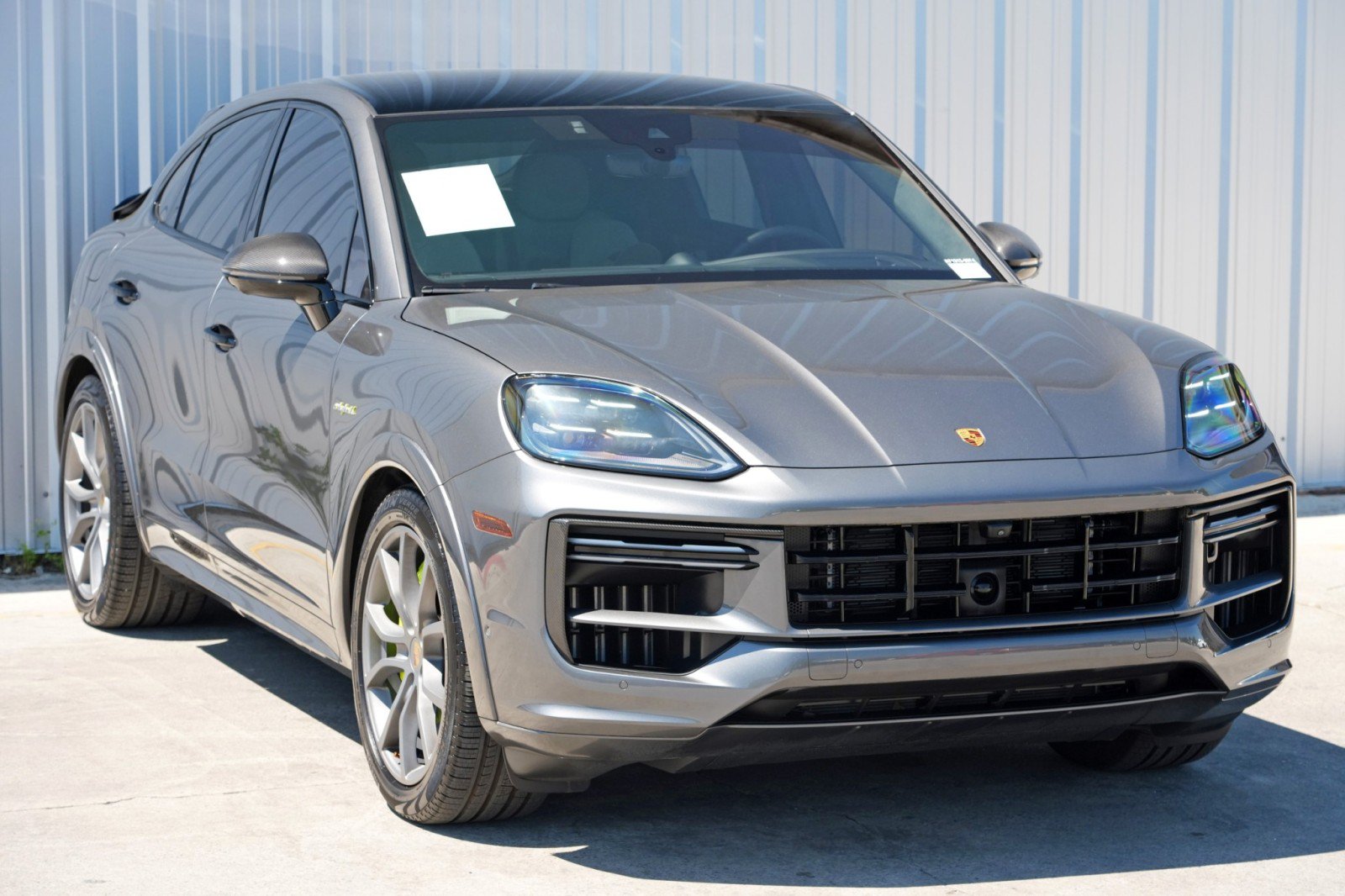 Used 2024 Porsche Cayenne Turbo AWD/4WD image 58
