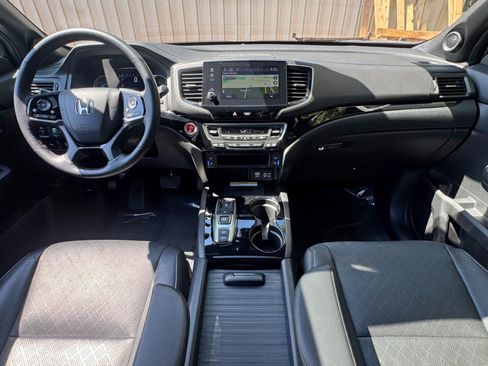 Used 2021 Honda Passport Elite image 12
