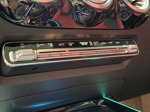 Used 2021 Mercedes-Benz GLA 45 AMG 4MATIC image 41