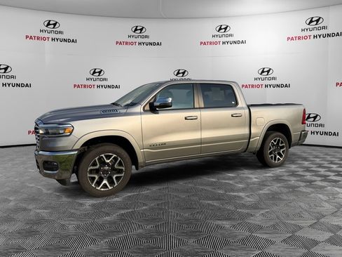 Used 2026 RAM 1500 Laramie AWD/4WD image 7